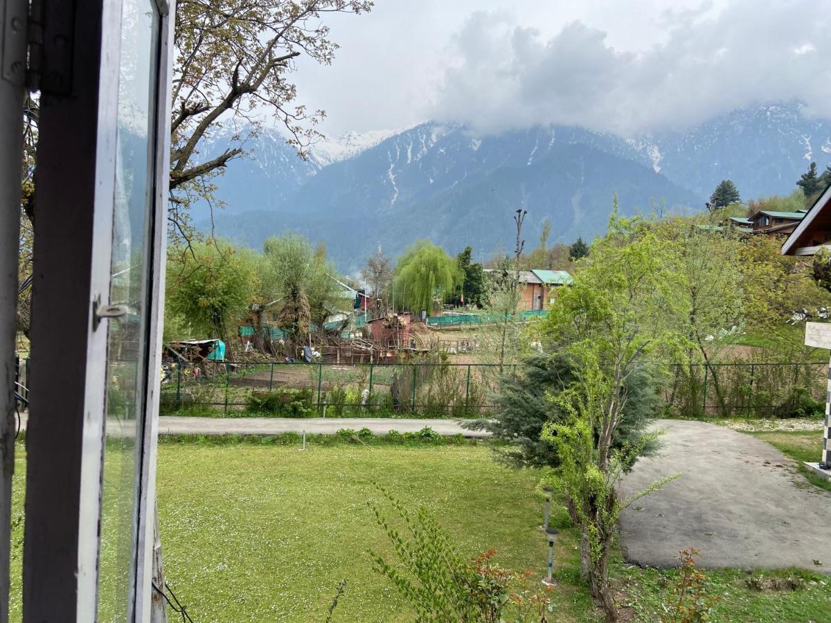 Pk Cottage Pahalgām Exteriér fotografie