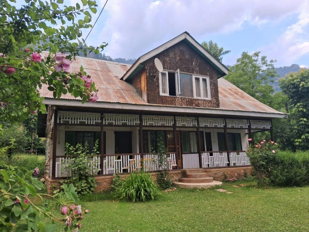 Pk Cottage Pahalgām Exteriér fotografie